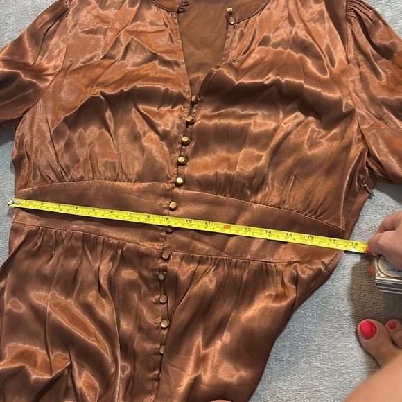 Marc & Spenser collection midaxi satin button down dress in bronse. - Picture 9 of 11